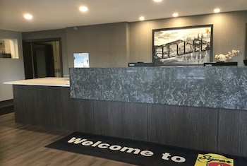 super 8 by wyndham lethbridge