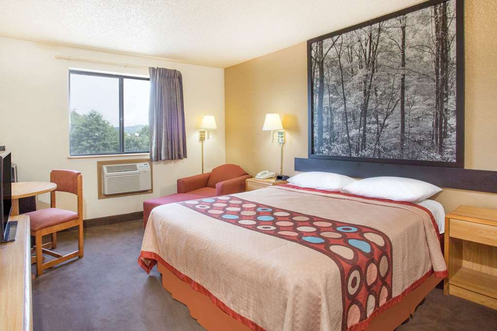 super 8 by wyndham lexington va