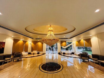 Elite Valley Grassfield,,0 star