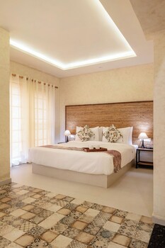 elite valley grassfield