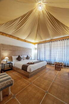 elite valley grassfield