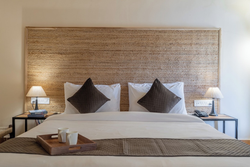 elite valley grassfield