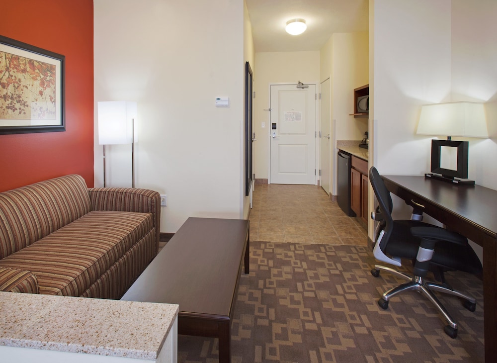 holiday inn lincoln southwest by ihg