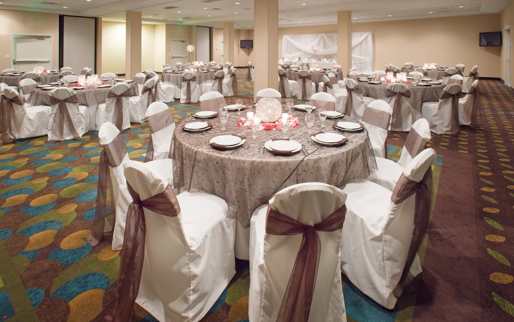 holiday inn lincoln southwest by ihg