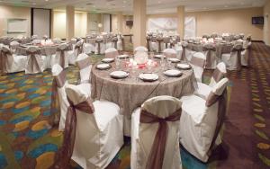 holiday inn lincoln southwest by ihg