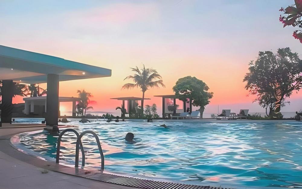 kristal hotel kupang