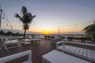 kristal hotel kupang