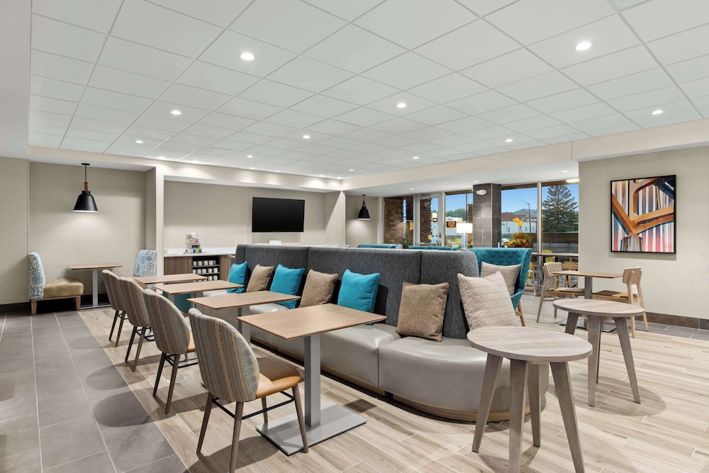 home2 suites by hilton owatonna