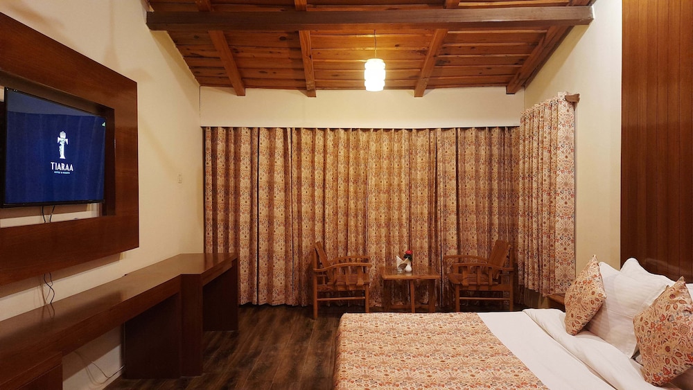 tiaraa monolith lake resort