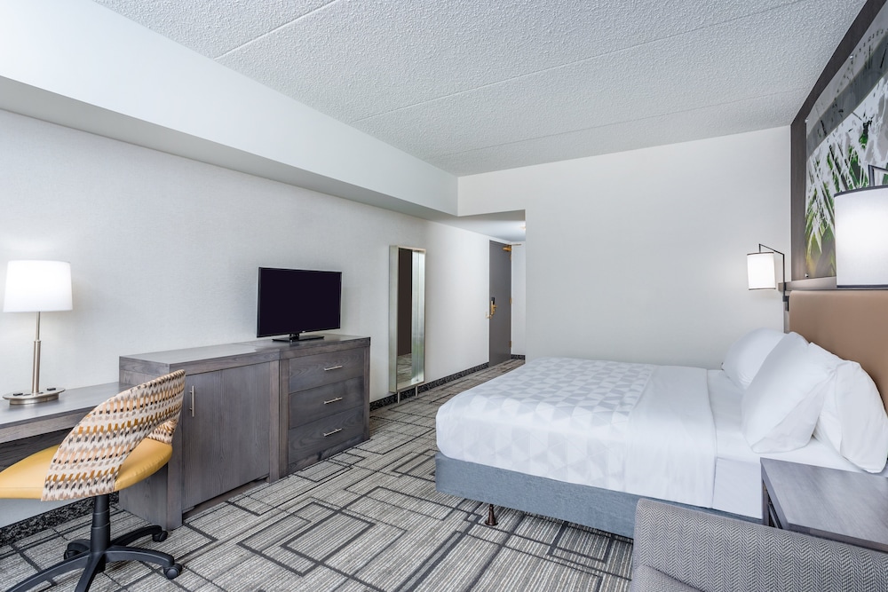 holiday inn lafayette city centre by ihg