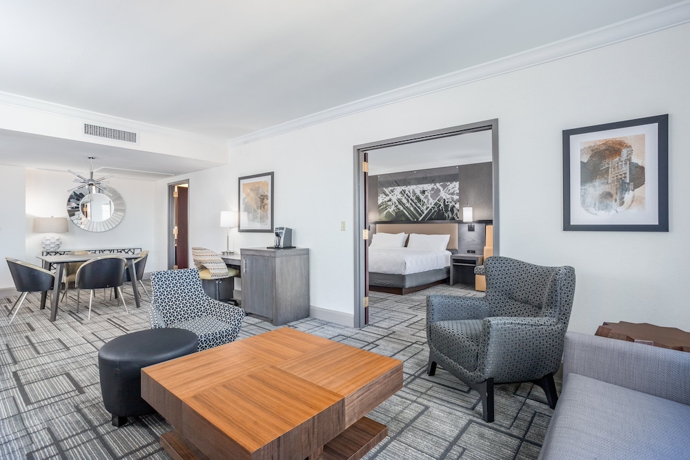 holiday inn lafayette city centre by ihg