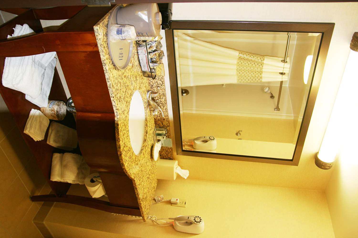 hampton inn and suites lancaster