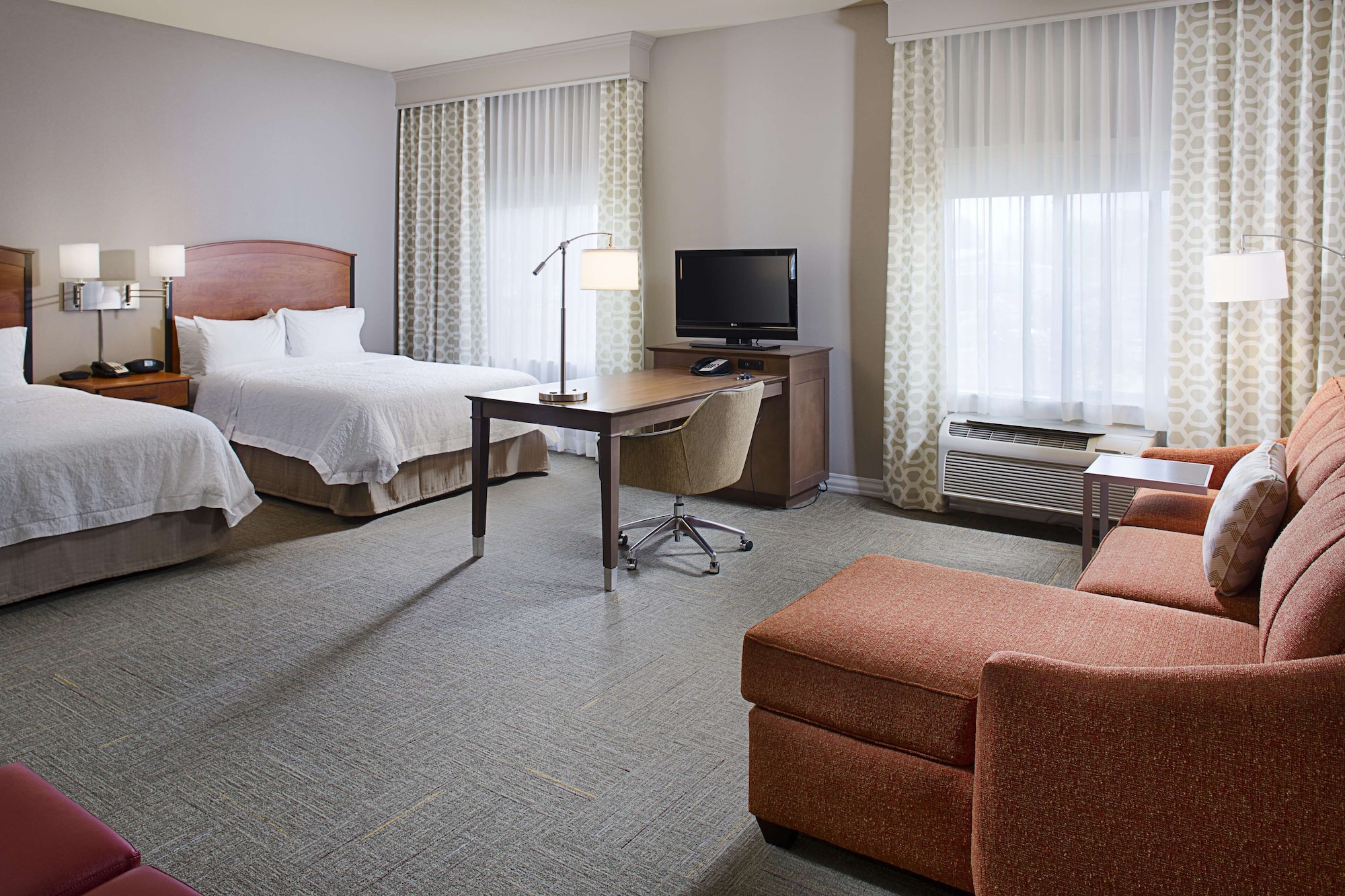 hampton inn and suites lancaster