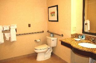 hampton inn and suites lancaster
