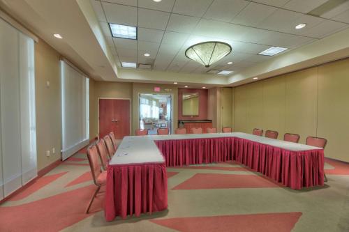 hilton garden inn laramie