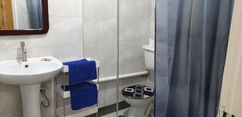 queens comfort inn