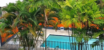 queens comfort inn