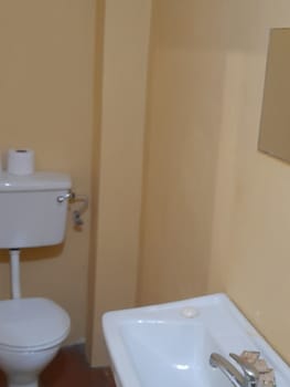 queens comfort inn