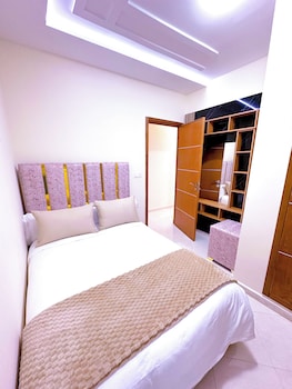 luxury of mesnana