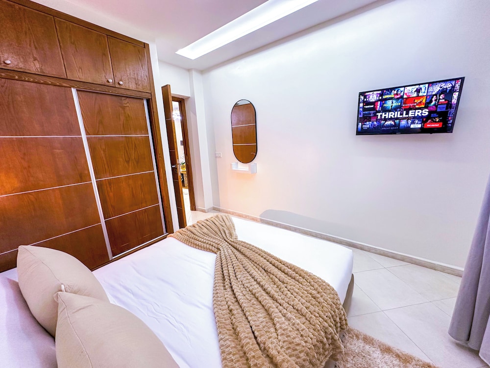 luxury of mesnana
