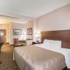 quality inn and suites lawrence university area
