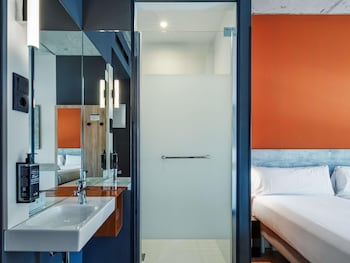 ibis budget madrid aeropuerto