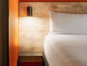 ibis budget madrid aeropuerto