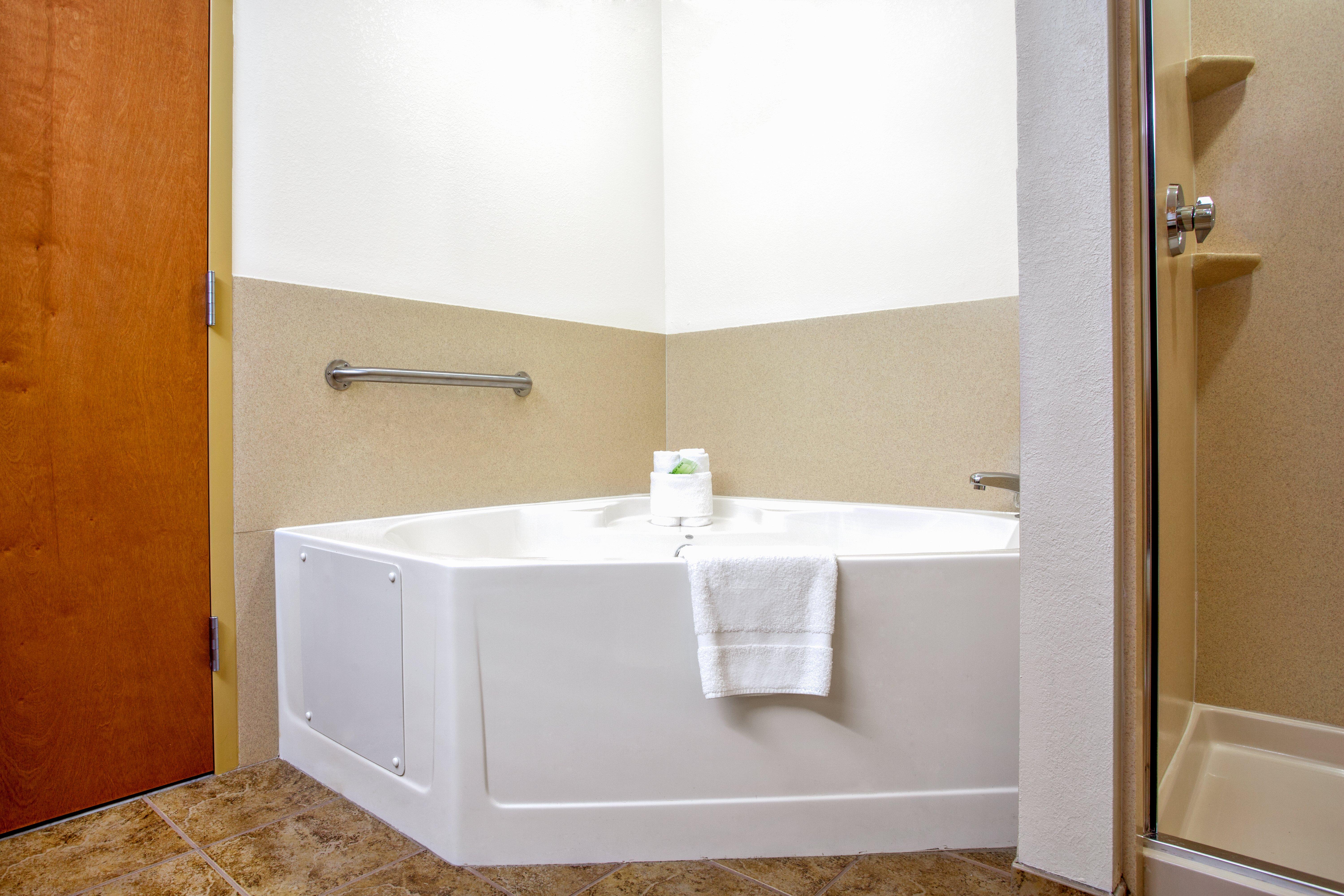 holiday inn express hotel and suites inverness by ihg