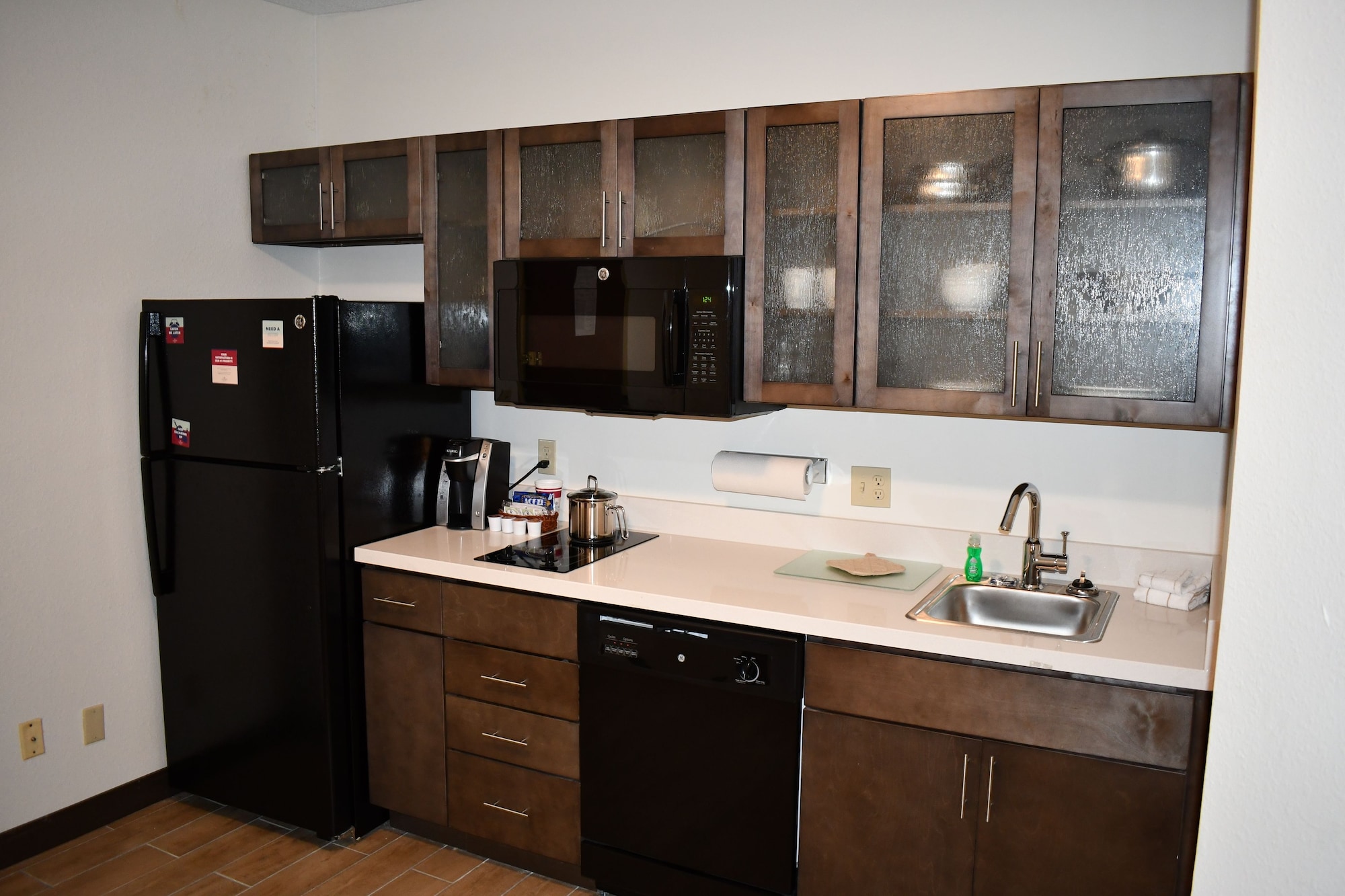 candlewood suites grand rapids airport by ihg