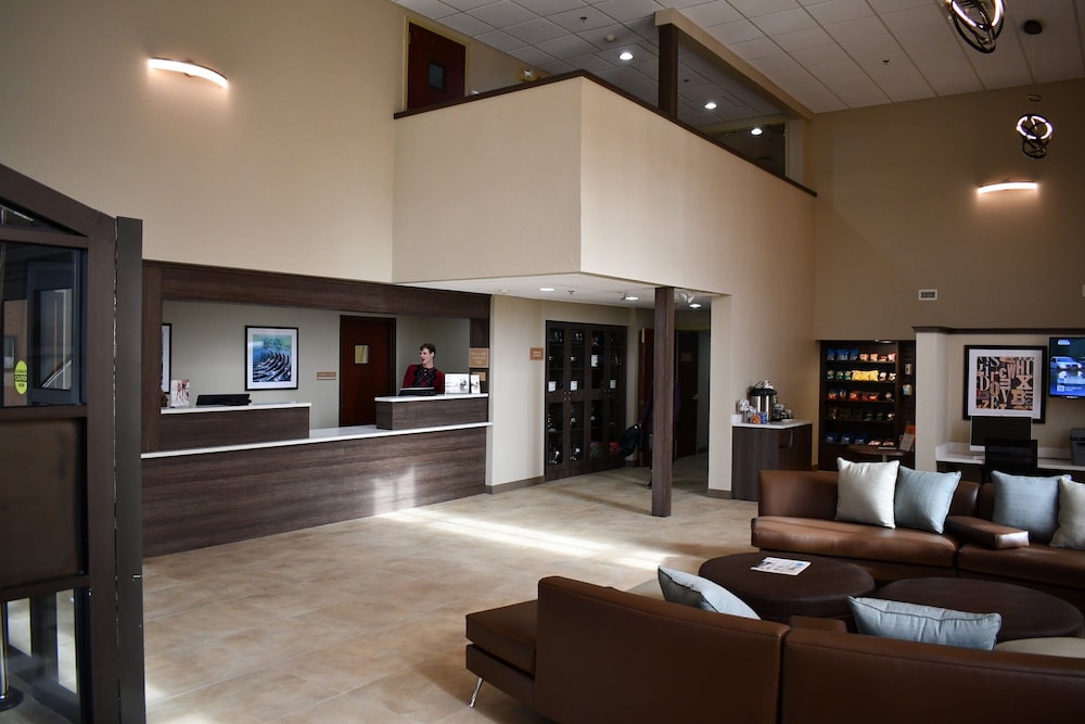 candlewood suites grand rapids airport by ihg