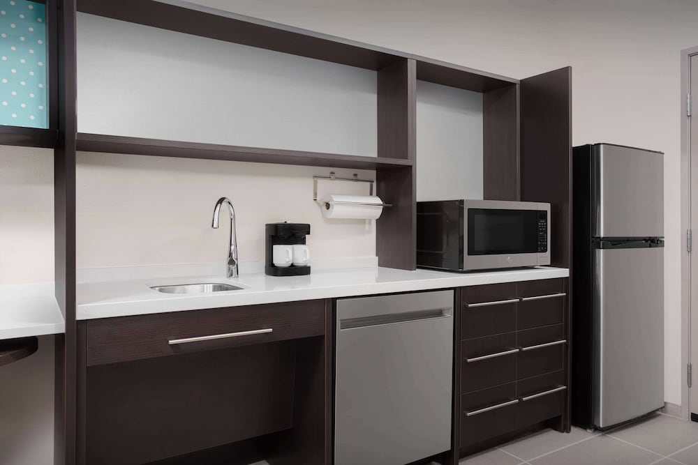 home2 suites by hilton laredo north