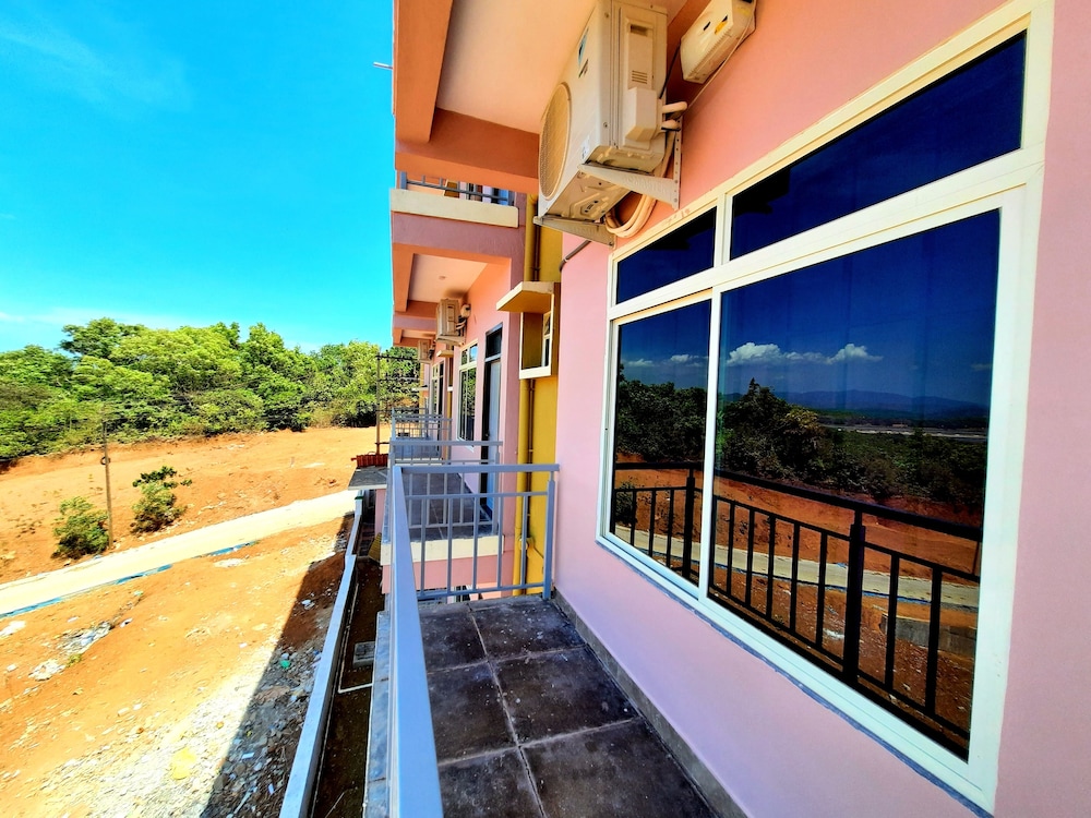 hotel golden heights gokarna