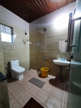 hotel golden heights gokarna