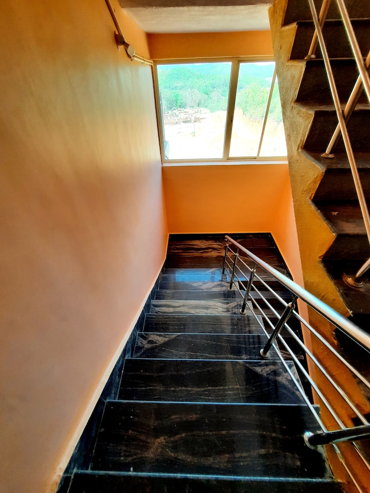 hotel golden heights gokarna