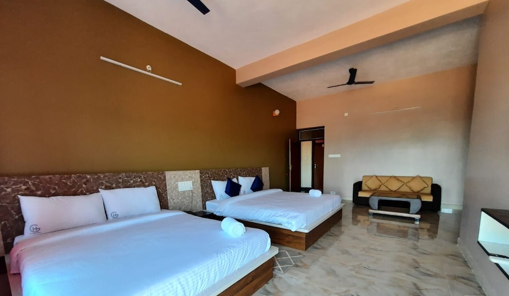 hotel golden heights gokarna