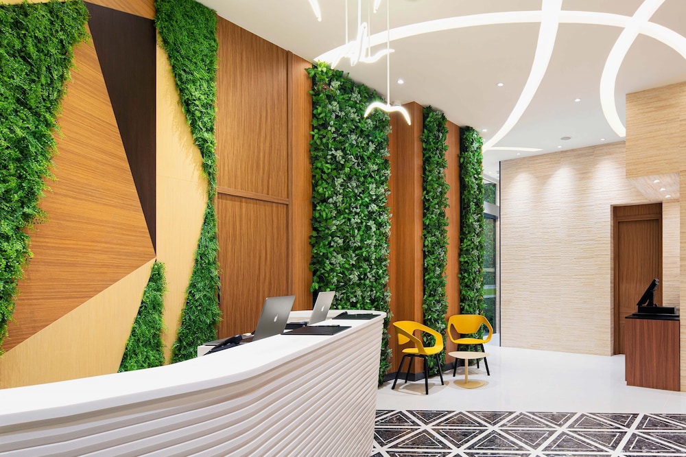 hotel ease access lai chi kok