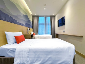 hotel ease access lai chi kok