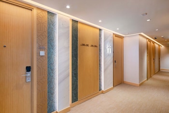 hotel ease access lai chi kok