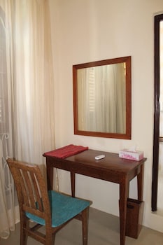 the island stone town hotel