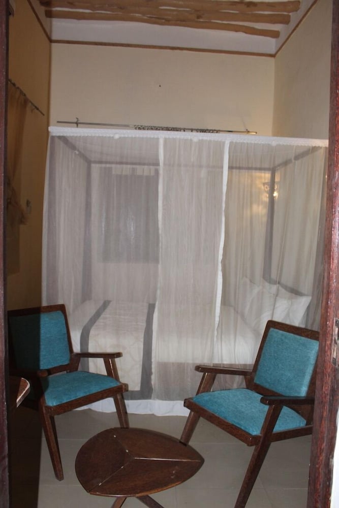 the island stone town hotel