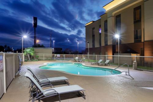 hampton inn and suites baton rouge i 10 east