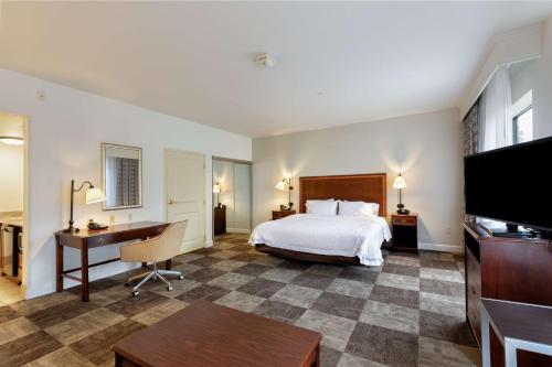 hampton inn and suites baton rouge i 10 east