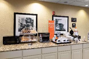 hampton inn and suites baton rouge i 10 east