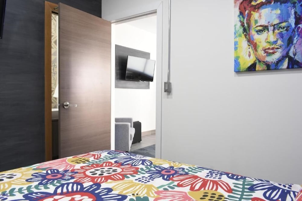 tj border suites by hosted by me