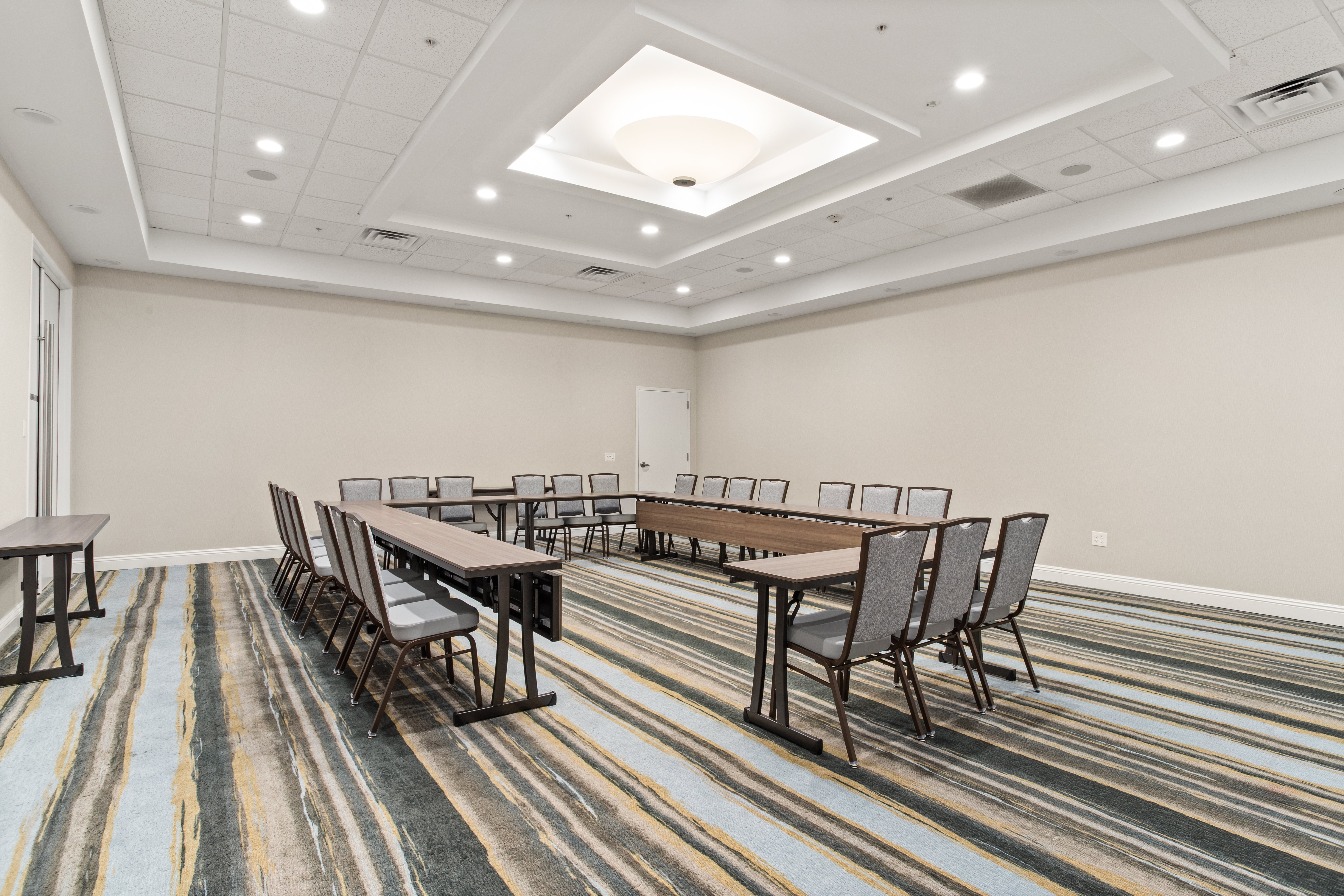 holiday inn baton rouge college drive i 10 by ihg