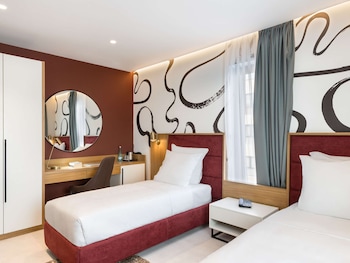 mercure tirana