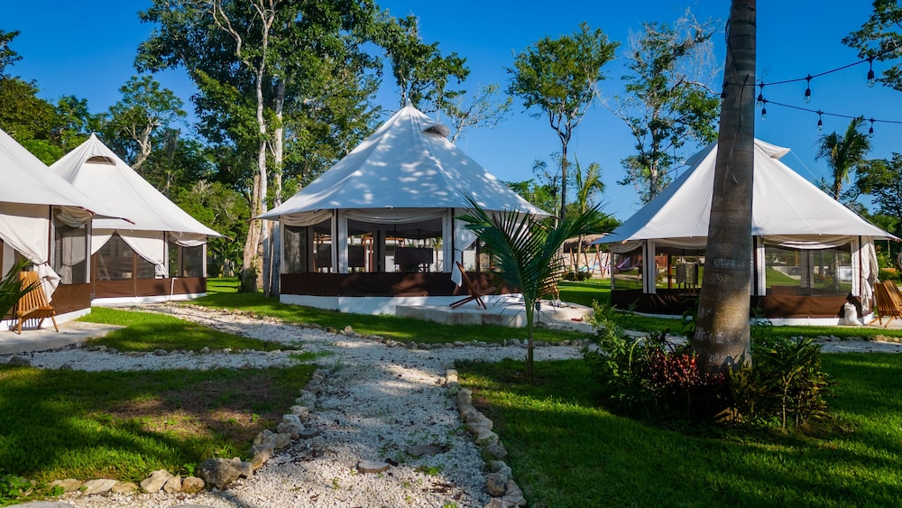 xakluum eco glampings