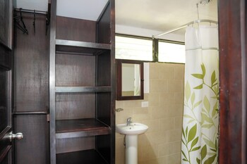 room to roam playa gigante