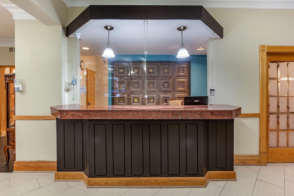 Surestay Plus Hotel By Best Western Kincardine,Owen Sound>>Kincardine,3 star