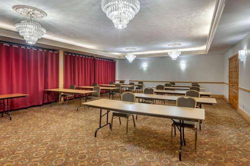 surestay plus hotel by best western kincardine